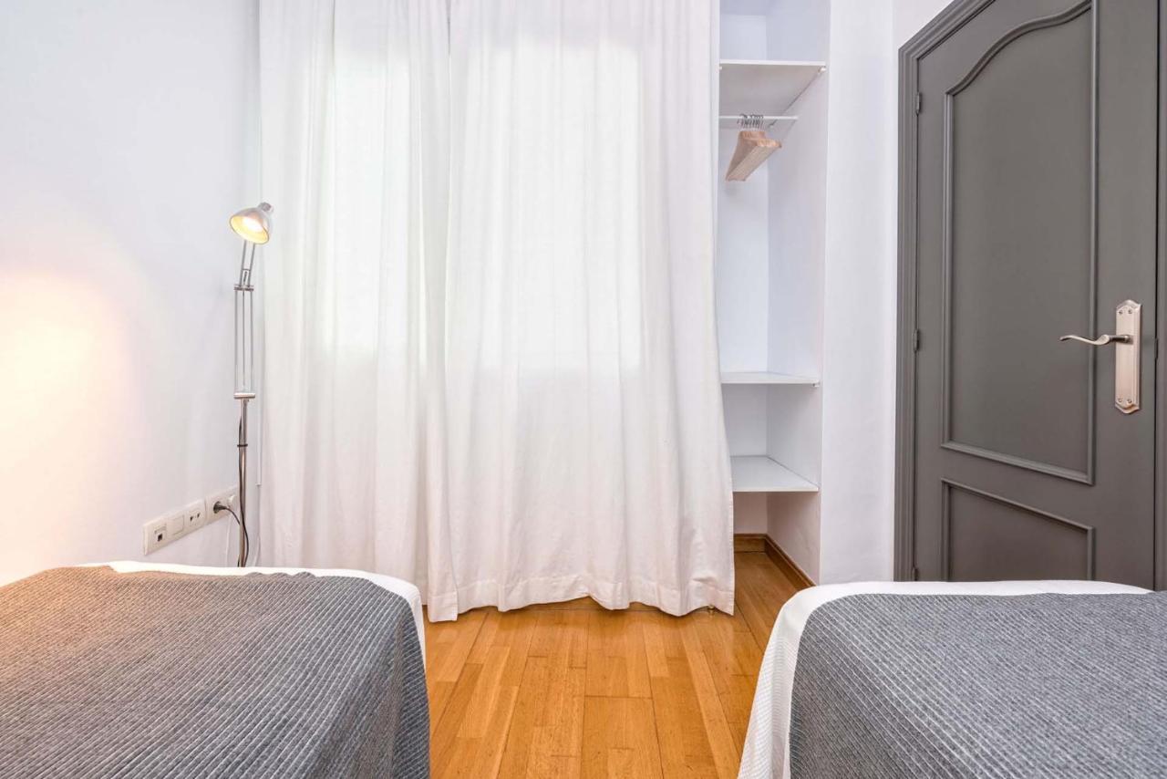 Christina Penthouse In Malaga By Solaga Holiday Homes Bagian luar foto